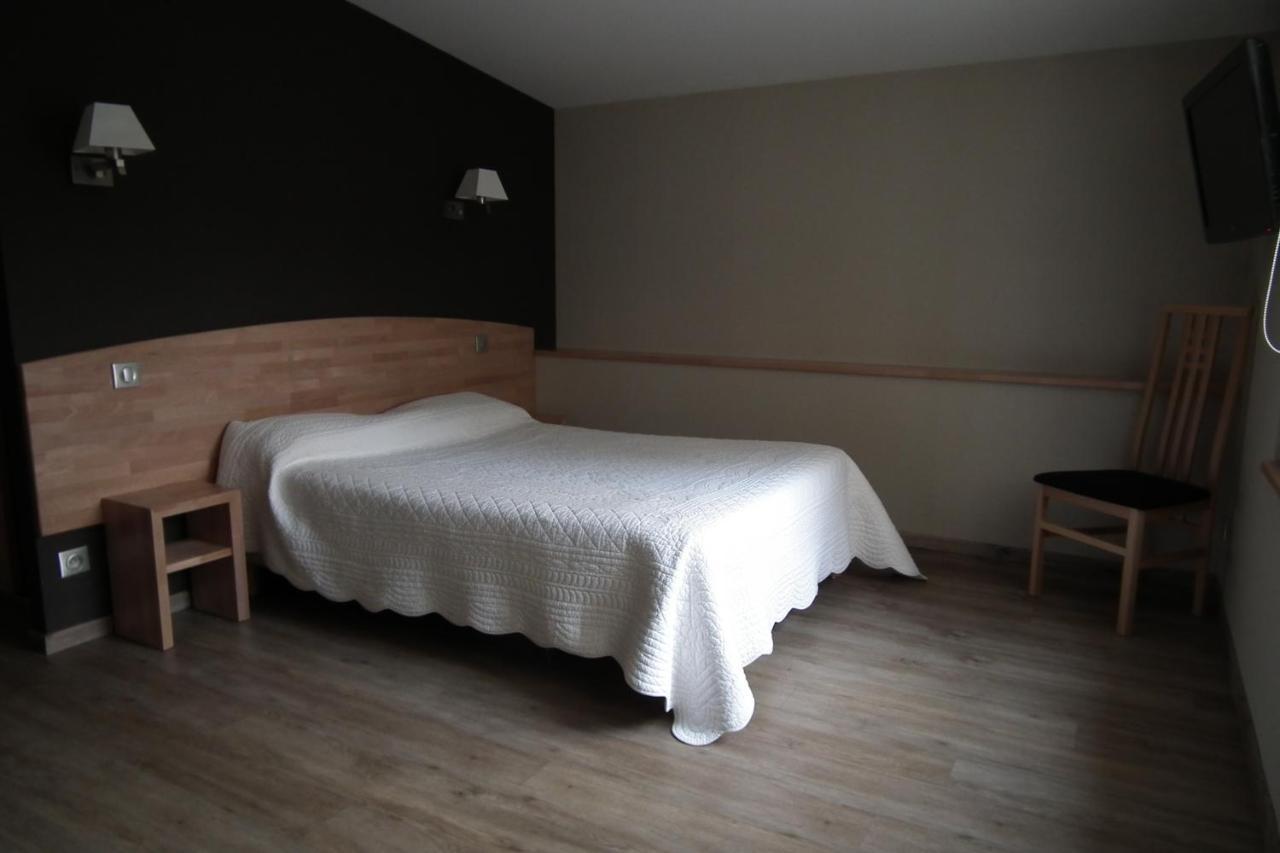 Hotel La Guimbarde Morteau Esterno foto